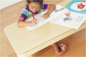 "kids mini folding table"