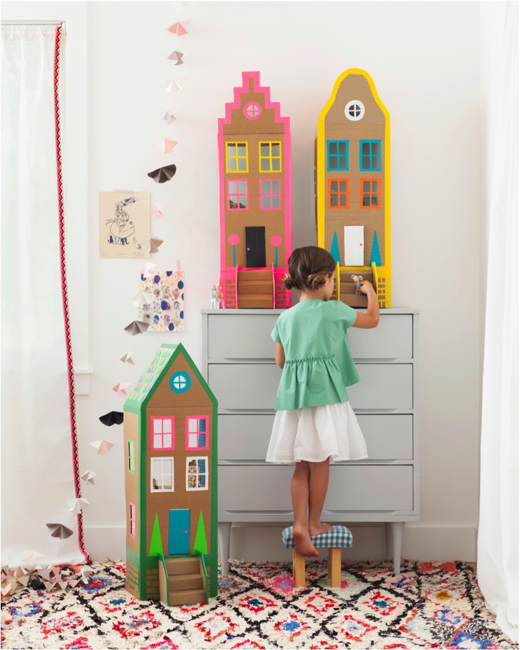 "DIY cardboard dolls house"