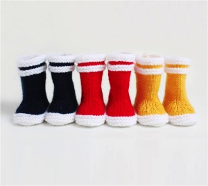 "knitted baby booties"