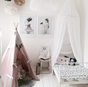 "pink tipi for girls room"